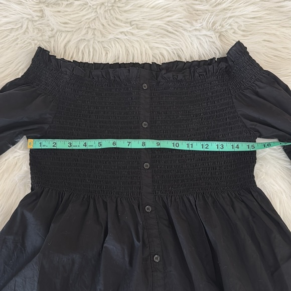Halogen Long Sleeve Off-Shoulder Smocked Peplum Black Top Size Medium Petite - Picture 10 of 11